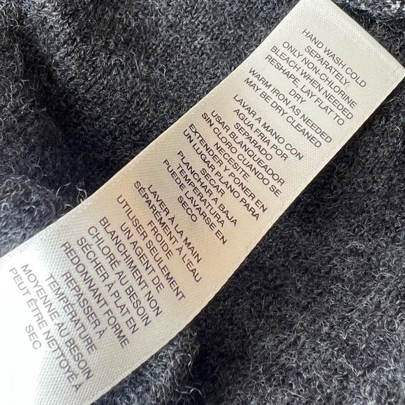 Chicos Gray Wool Faux Fur Collared Cardigan Sweater - Picture 5 of 9